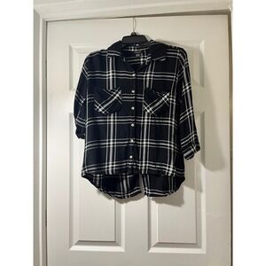 Style House Womens Black White Plaid Roll Tab Sleeve Split Back Shirt Small